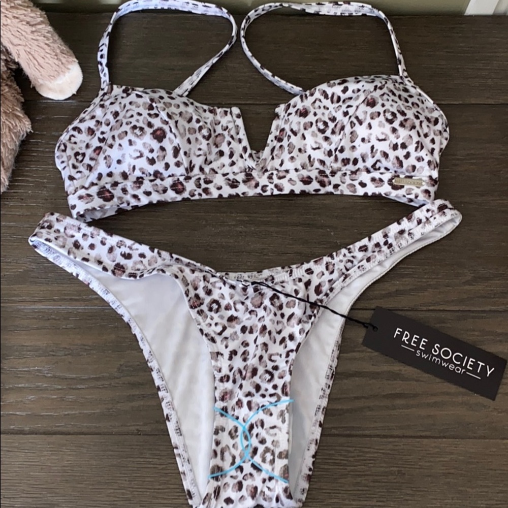 Black & Gray cheetah bikini. NWT!